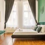 3-room Treptower Park Berlino