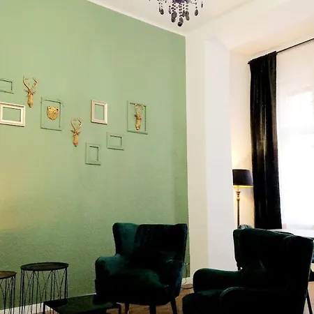3-room Treptower Park Apartment
