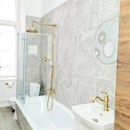 3-room Treptower Park Daire *