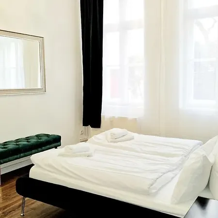 Apartment 3-room Treptower Park *