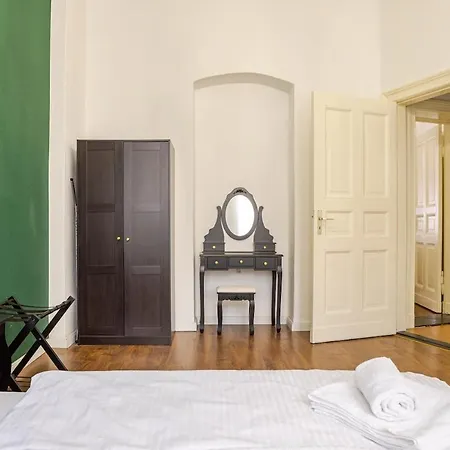 Apartment 3-room Treptower Park