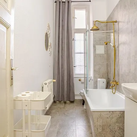 3-room Treptower Park Berlin