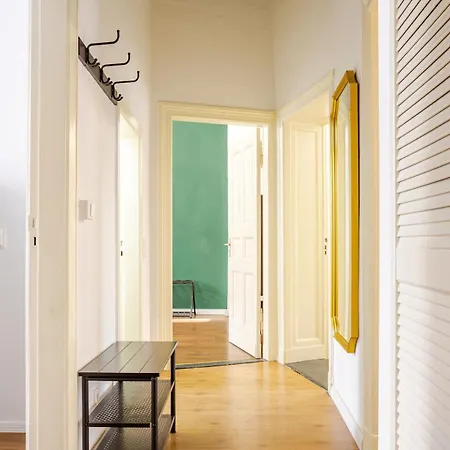 Apartment 3-room Treptower Park