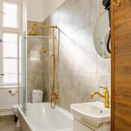 3-room Treptower Park Apartment