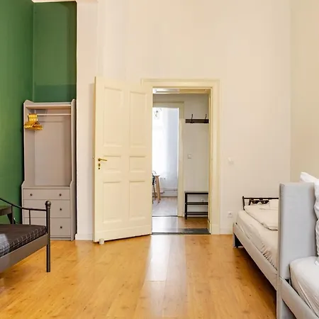 3-room Treptower Park Berlin