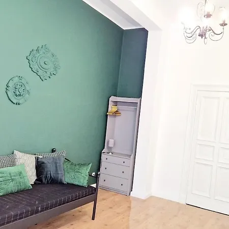 Apartment 3-room Treptower Park Berlin