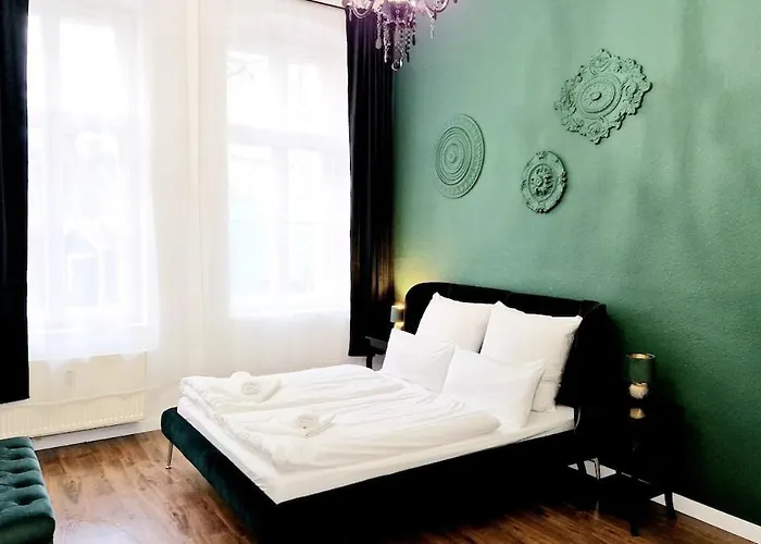 3-room Treptower Park Апартаменты Берлин