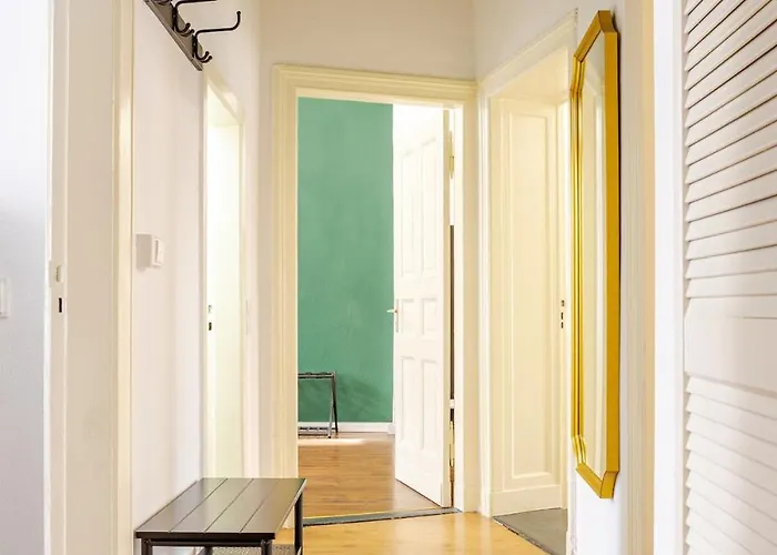 Апартаменты 3-room Treptower Park